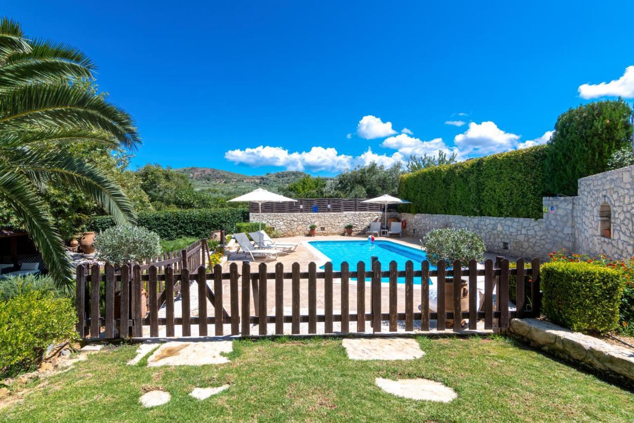 Alia Stone Villa-Ideal For Families-Heated Pool Nohia Exterior photo